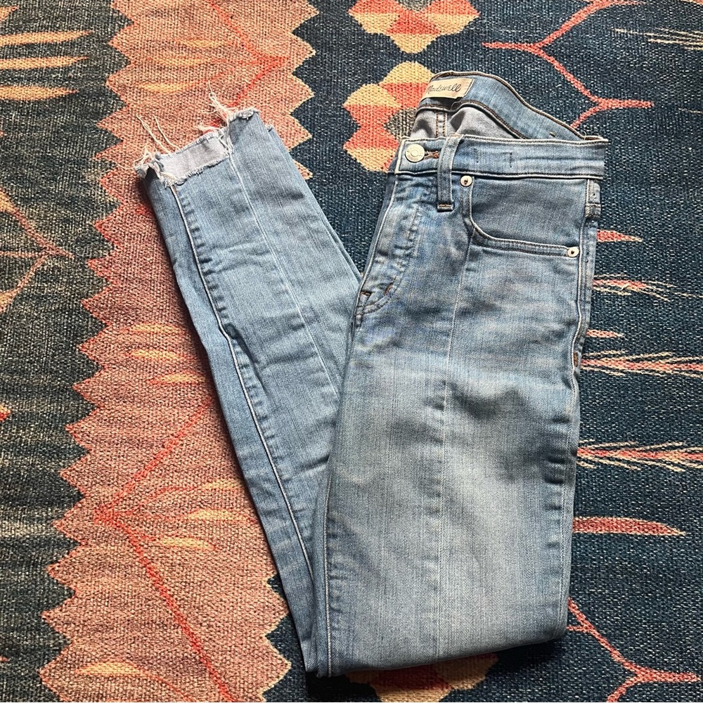 Madewell Light Wash Front Seam Raw Hem Skinny Jean 27
